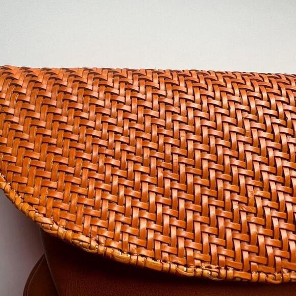 Street Level Fanny Bag/Crossbody-Woven flap (Tan/ orange) - Picture 3 of 8